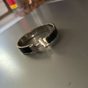 Hermes Chic H bracelet
